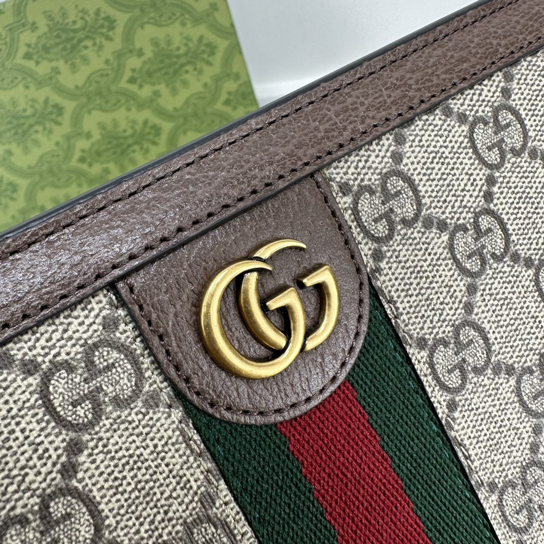 Gucci Clutch Bags